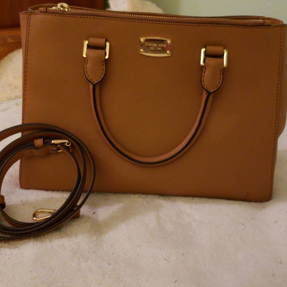 Michael Kors hand bag💁‍♀️💁‍♀️